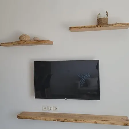 Polivios Apartment Adamantas (Milos)