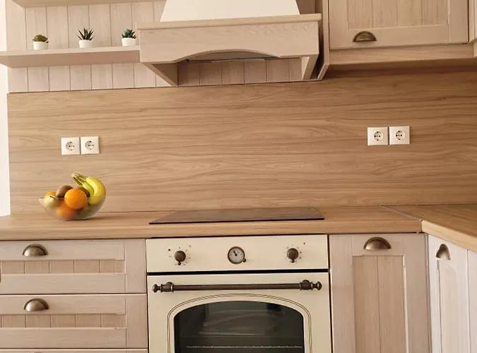 Polivios * Adamantas (Milos)