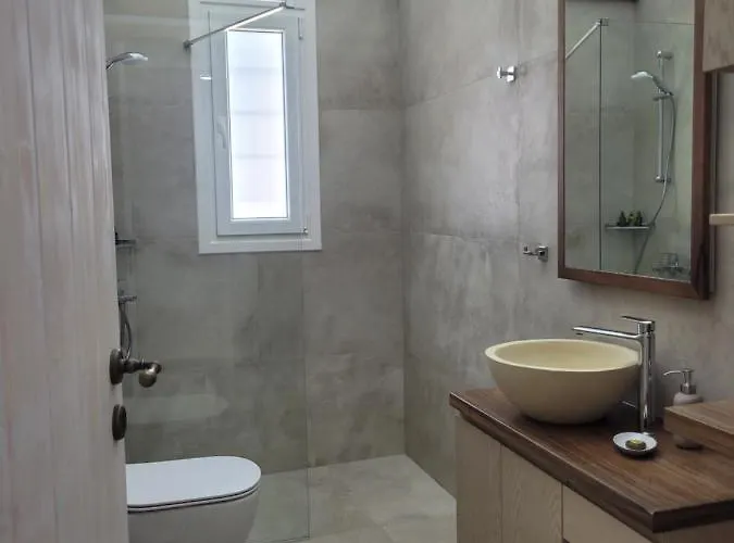 Polivios Lägenhet Adamantas (Milos)